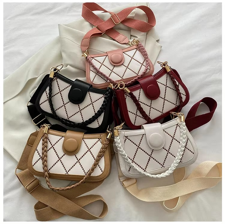 Rhombic Woven Design Strap Shoulder Bag